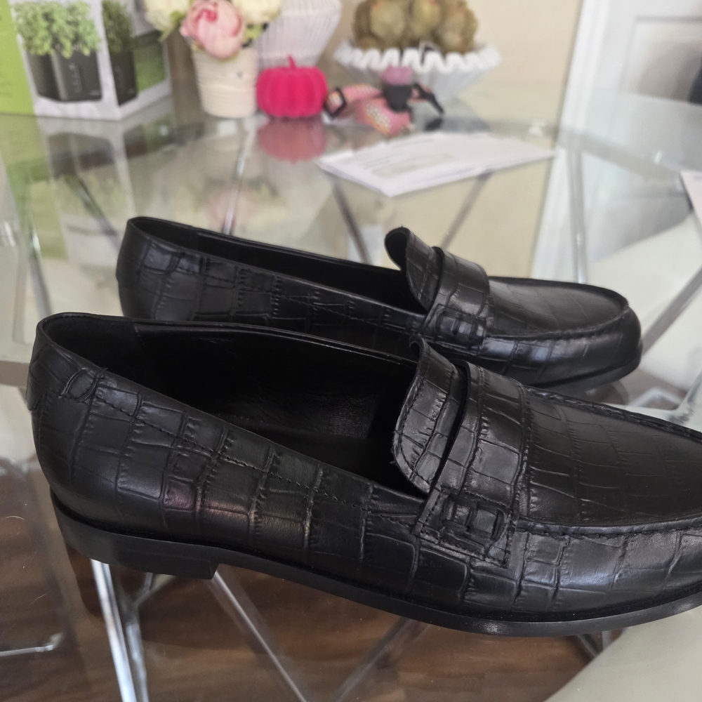 Jenni Kayne Black Textured Loafers